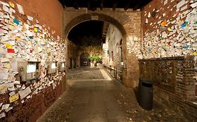 La Corte Di Giulietta